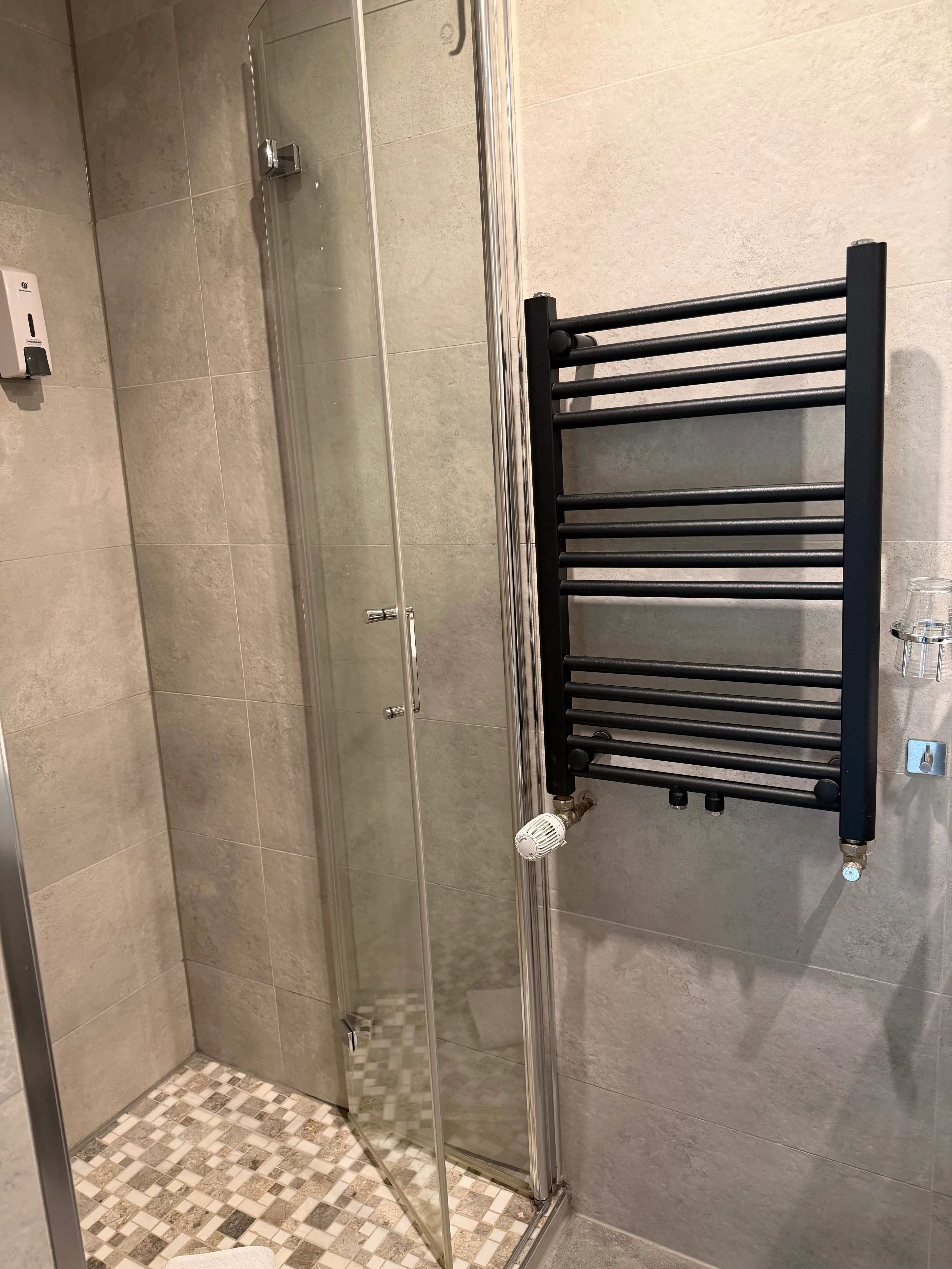 App 1 mit Terrasse — Foto 10